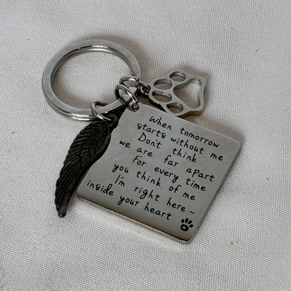 Key Chain Pet Memorial Angel Wing Paw Print Poem Pet Loss Sympathy Remembrance